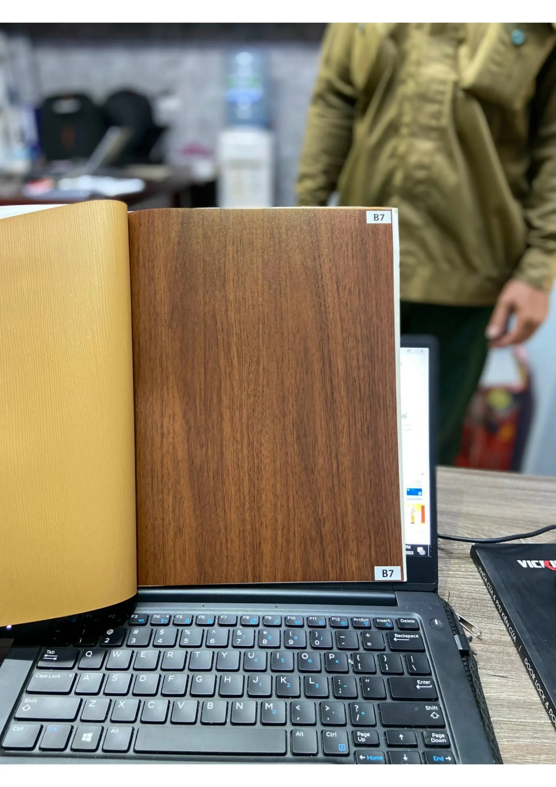 Mã màu B7 <yoastmark class=